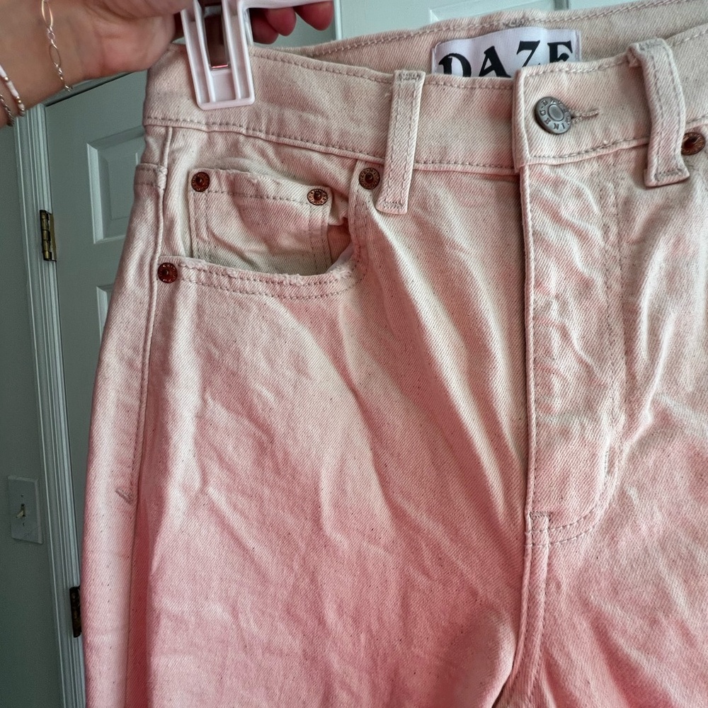 Daze Pink High-Waisted Jeans